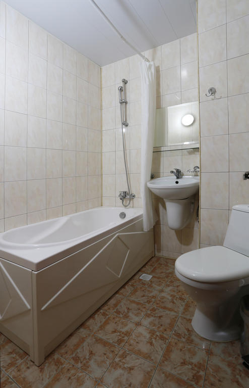 Acropolis Hotel Pazardjik Chambre photo